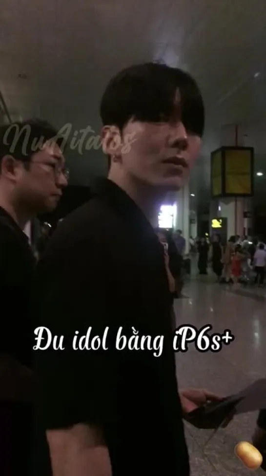 [VK][230621] MONSTA X fancam (Kihyun focus) @ Noi Bai Airport