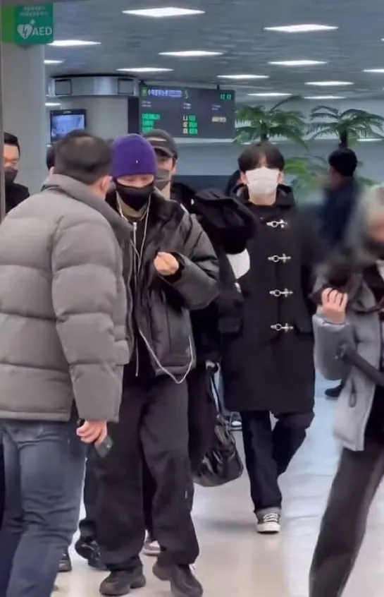 [VK][221204] MONSTA X fancam @ Gimpo Airport