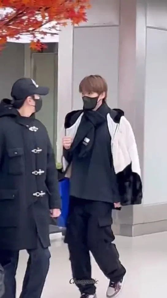 [VK][221204] MONSTA X fancam @ Jeju Airport