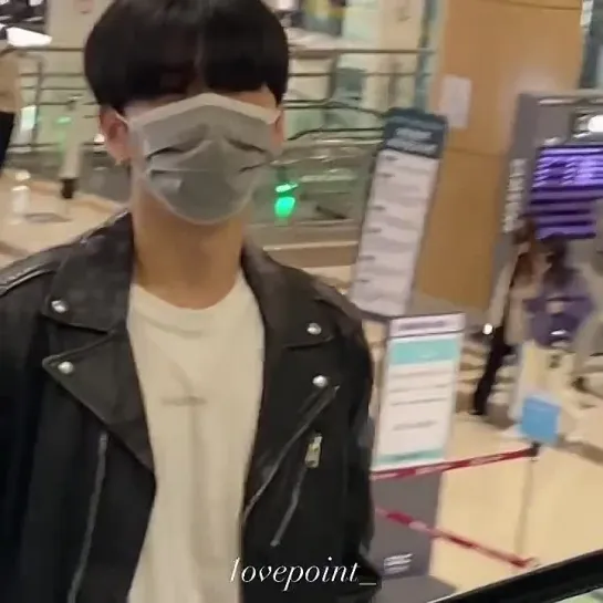 [VK][221014] MONSTA X fancam @ Gimpo Airport