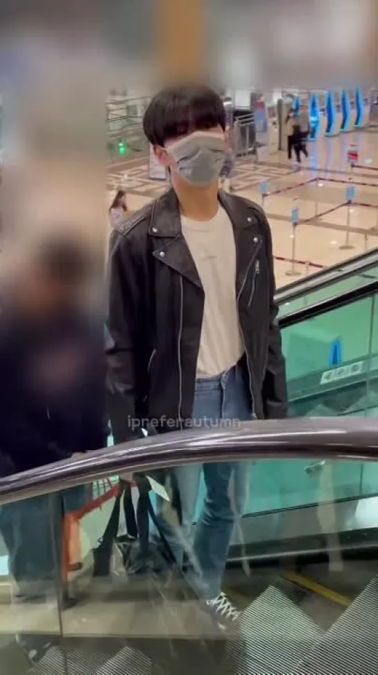 [VK][221014] MONSTA X fancam @ Gimpo Airport