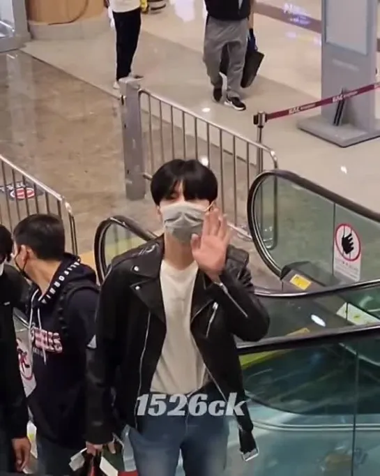 [VK][221014] MONSTA X fancam @ Gimpo Airport