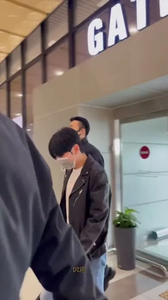 [VK][221014] MONSTA X fancam @ Gimpo Airport