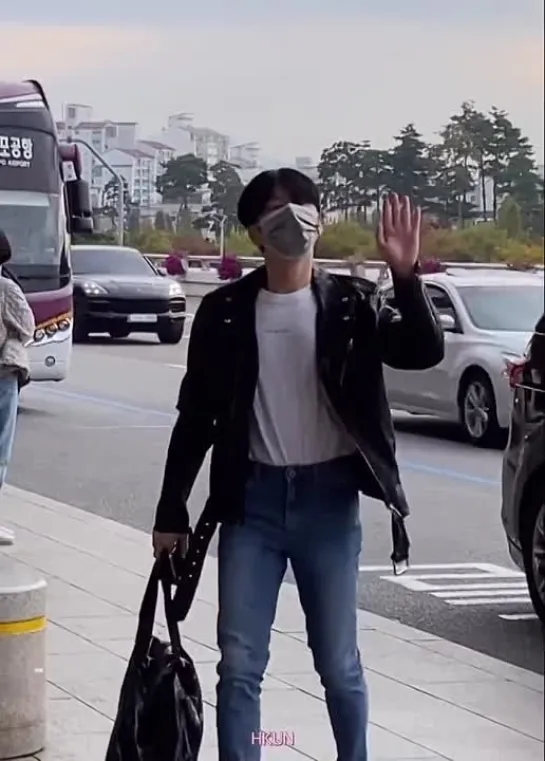 [VK][221014] MONSTA X fancam @ Gimpo Airport