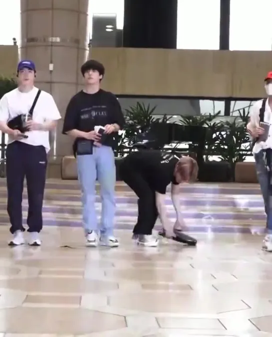 [VK][190517] MONSTA X fancam (Kihyun focus) @ Gimpo Airport