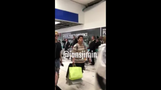 [VK][180802] MONSTA X fancam @ Los-Angeles Airport