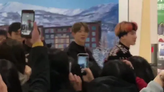 [VK][180209] MONSTA X fancam @ Sapporo Airport