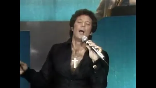 Tom Jones - Unchained Melody