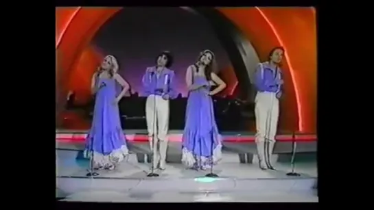 Pascalis, Marianna, Robert and Bessy - Mathema solfege (Eurovision 1977)