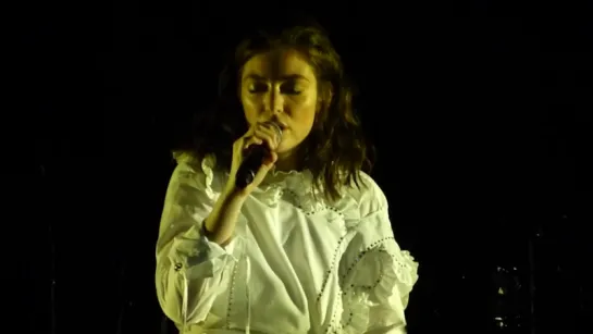 Lorde - Liability (Live @ Melodrama World Tour, O2 Apollo, Manchester, 26.09.17)