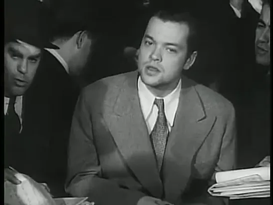 George Orson Welles Interviewed By Journalists After The War Of The Worlds Broadcast