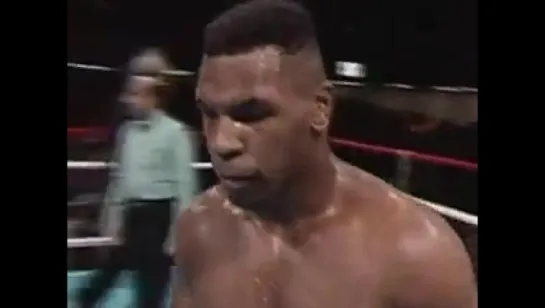 Mike Tyson vs Larry Holmes (22/1/1988)