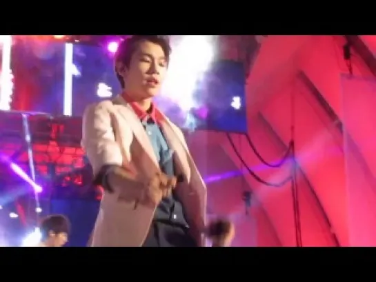 [FANCAM] 27.04.2013: BTOB - I Only Know Love @   KMF Hollywood Bowl (Лос-Анджелес)