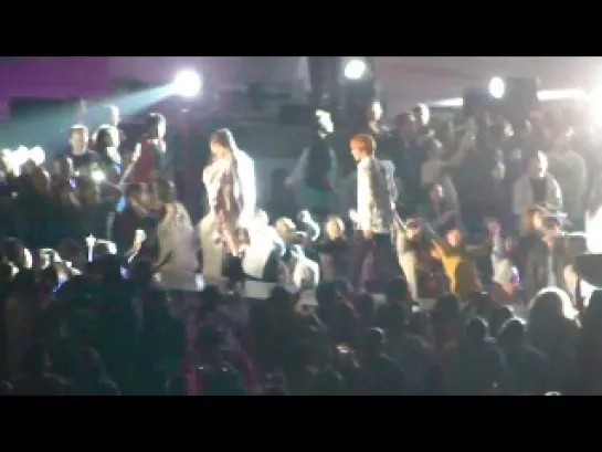 [FANCAM] 27.04.2013: BTOB & BEAST @  KMF Hollywood Bowl (Лос-Анджелес)