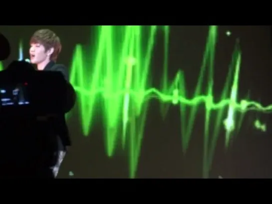 [FANCAM] [12.04.21] Changsub & Ilhoon Duet @ Lotte World