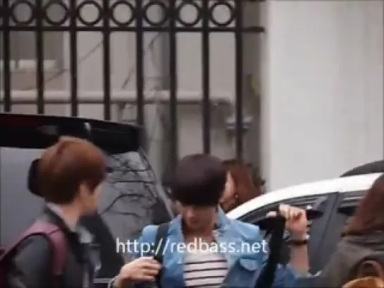 [FANCAM] [12.03.30] BTOB on the way to KBS Building