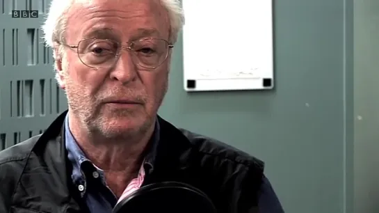 An acting masterclass from Sir Michael Caine (BBC Radio 4)