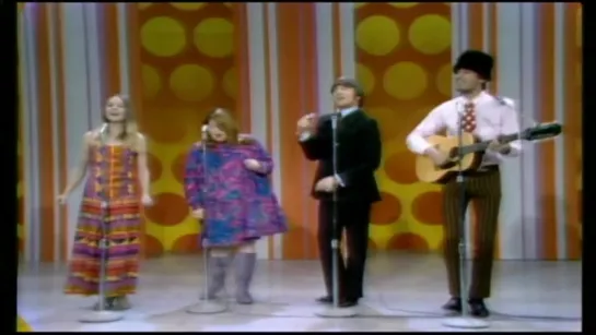 The Mamas & the Papas - California Dreamin'