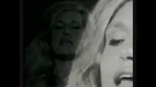 Dalida ♫ Je suis malade ♪ 10/09/1973 (Midi trente (1re chaine)