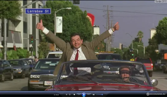 Mr Bean showing middle finger! )))