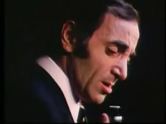 Charles Aznavour - Hier encore