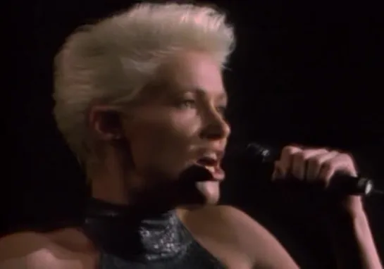 Roxette - Knockin' On Every Door (Live '92)