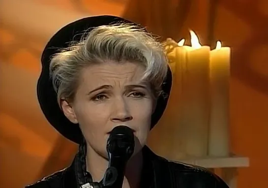 Roxette - Heart Of Gold (Live Acoustic '93)