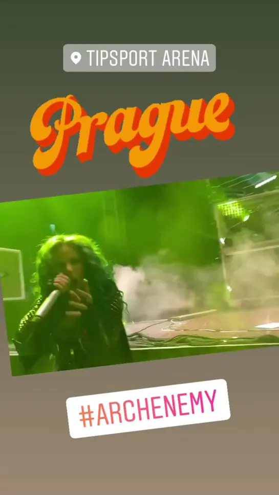 Instagram Stories - 17.11.2019 Prague (2)