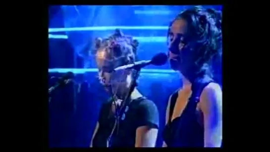 PJ Harvey and Bjork - Satisfaction (live Brit Awards 1994)