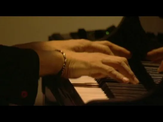 Ryuichi Sakamoto - Merry Christmas Mr. Lawrence (Live 'Playing the Piano')