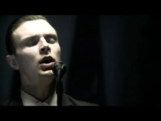 Hurts - Illuminated (Live Version)