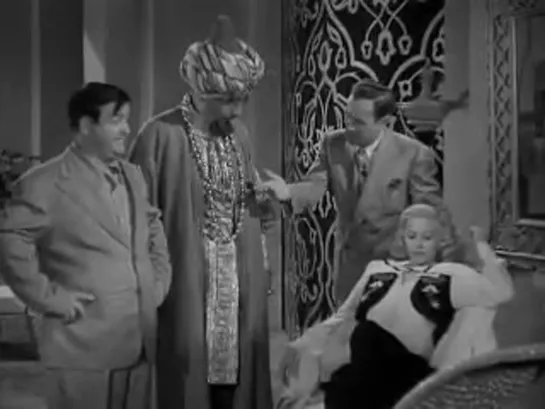 Abbott y Costello perdidos en un harem (Garvey, 1944)