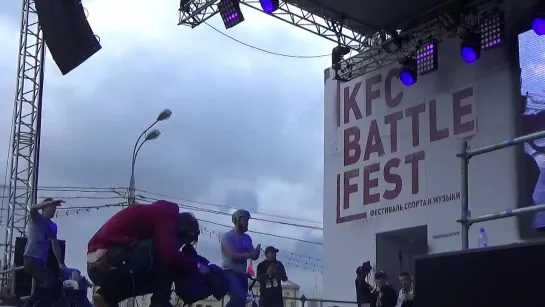 Трюки на велосипедах (KFCBATTLEFEST,Парк Горького,9.7.17)