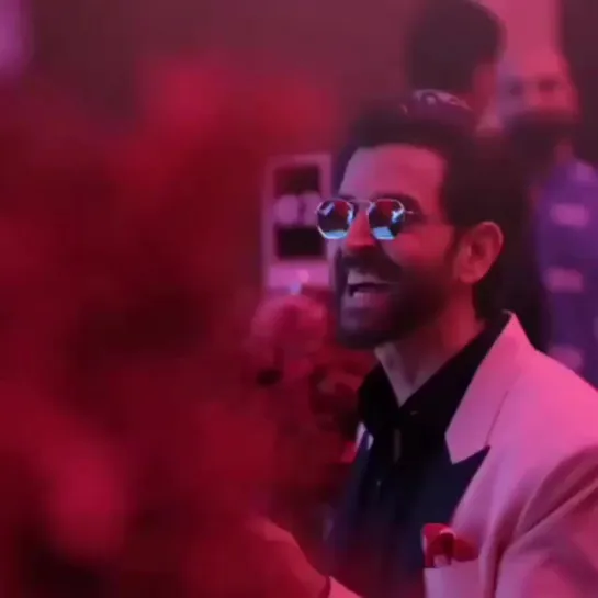 ThrowbackVideo -4 - Duggu and Kat at the event of VogueIndiaAwards Powerlist2019 - - HrithikRoshan KatrinaKaif - - Link -