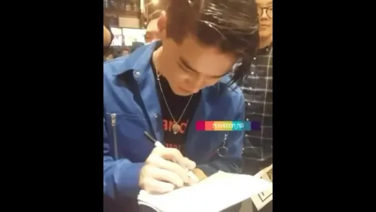 Dean Cute Moment Signing Album