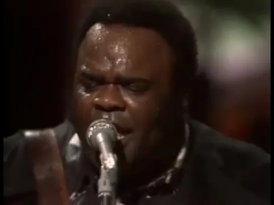 Freddie King - Sweet Home Chicago