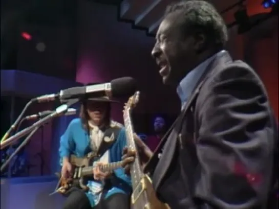 Albert King & Stevie Ray Vaughan - Born Under A Bad Sign