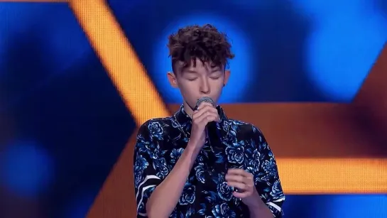 Marcin Maciejczaks Kids Sing ((Lady Gaga - ”Ill Never Love Again”) The Voice Kids Poland 2020 (1)