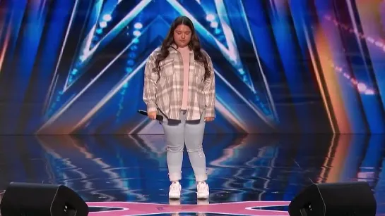 «Kristen Cruz» Singing Kristen sings ”I See Red” by Everybody of Americas Got Talent 2022 (1).