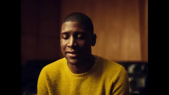 01-1 Video Music Josh Labrinth Sings «Jealous» (Official Video)