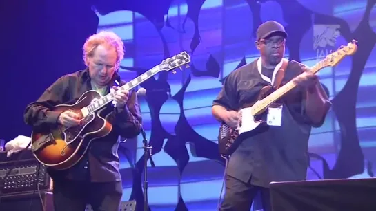 Lee Ritenour & Dave Grusin Live at Java Jazz Festival 2013