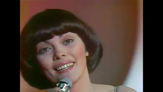 Mireille Mathieu ♫ Je veux t'aimer comme une femme (Système Deux, 02.05.1976)