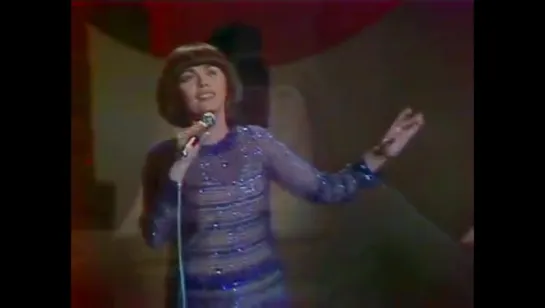 Mireille Mathieu ♫ Apprends-moi (Système Deux, 02/05/1976)