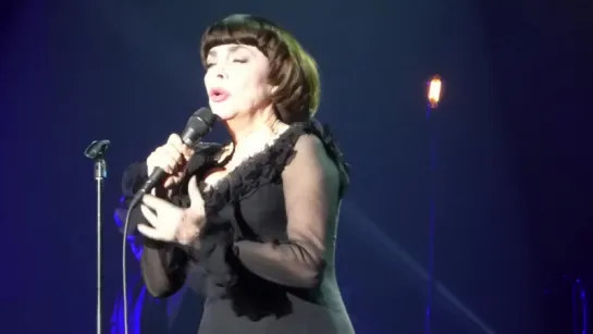 Mireille Mathieu ♫ Non je ne regrette rien LIVE ♪ Hamburg 16/3/15