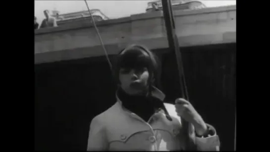 Mireille Mathieu ♫ Pourquoi mon amour ♪ 1966