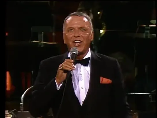 «Frank Sinatra» «Strangers In The Night»