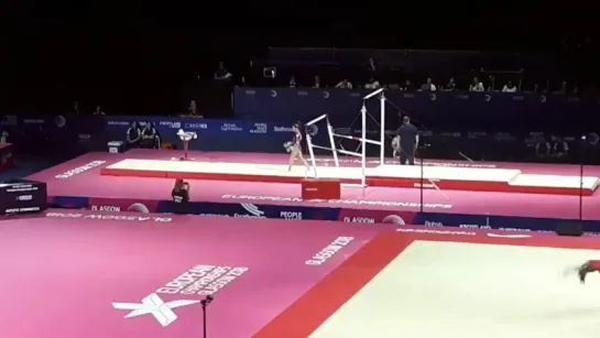 Astafeva on bars Glasgow2018