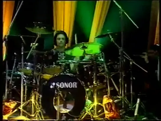 Placebo - Without You I'm Nothing (live on Later '98)