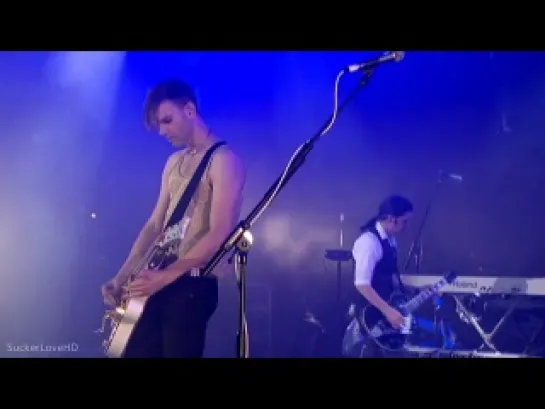 Placebo - Come Undone (live)