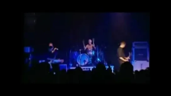 **Placebo - Julien (Live at Gloria Theatre, Cologne)